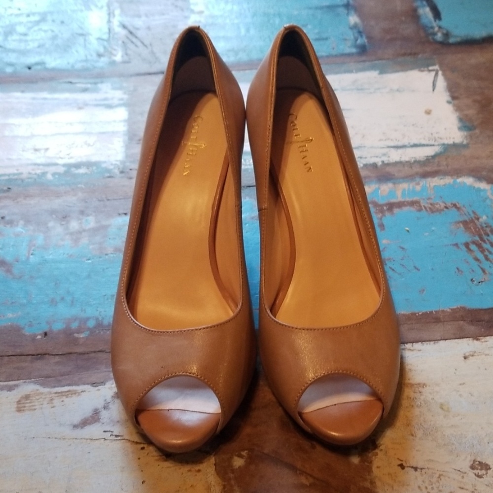 EUC Cole Haan Open Toe Pumps